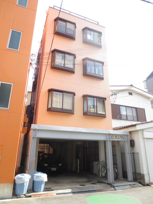 森ハイツ３のエントランス部分