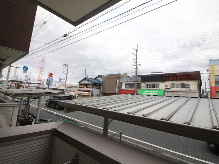 物件内観写真16　(室内からの展望)