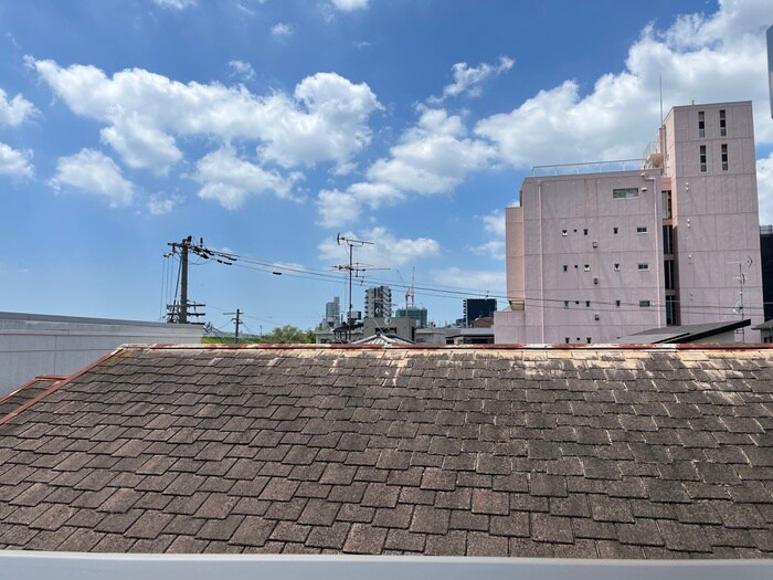 物件内観写真20　(室内からの展望)