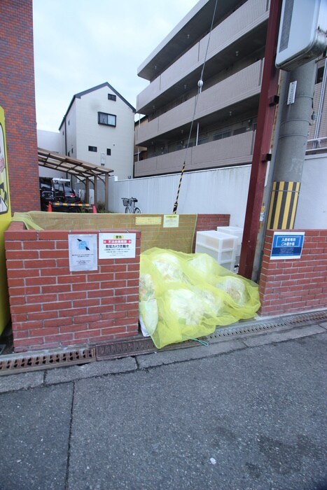 物件外観写真6　(建物設備)