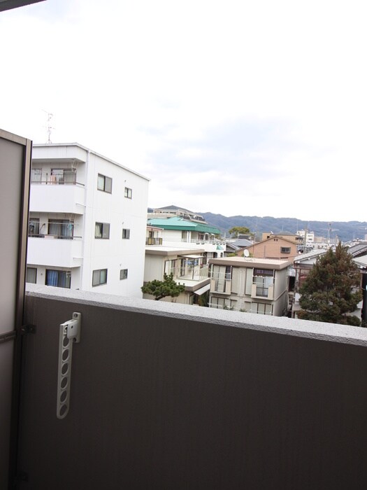 物件内観写真18　(室内からの展望)