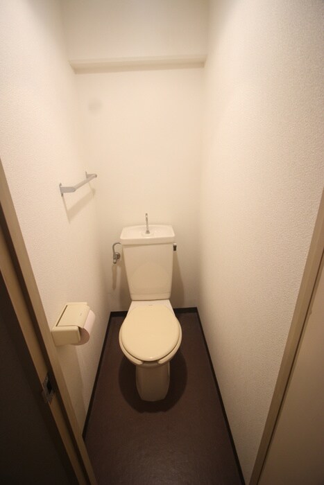 物件内観写真9　(トイレ)