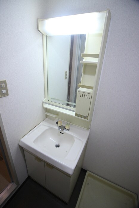 物件内観写真11　(洗面)