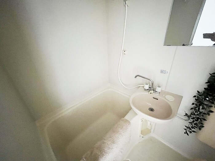 物件内観写真6　(バス／シャワールーム等)