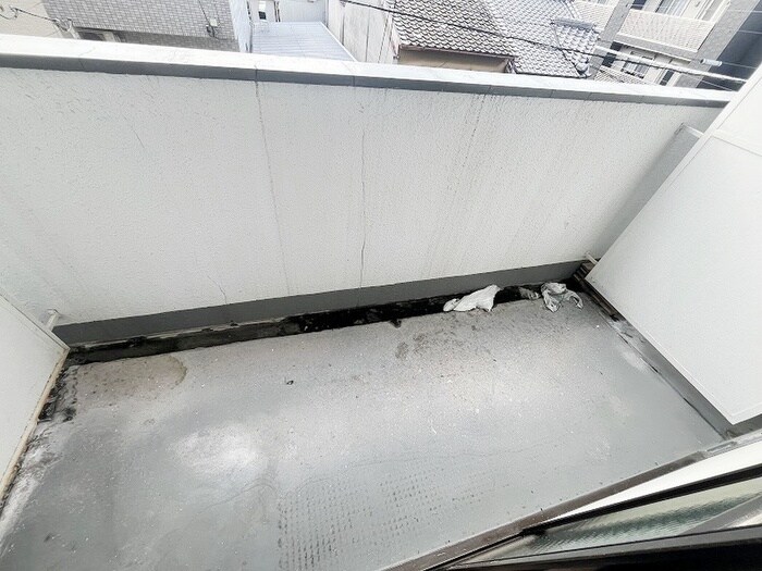 物件内観写真8　(洗濯機置場)