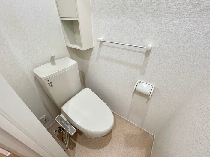 物件内観写真10　(トイレ)