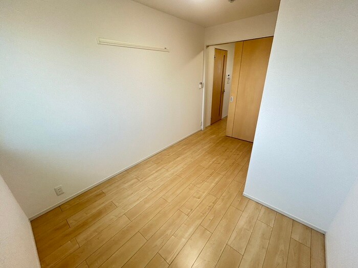 物件内観写真19　(居室)