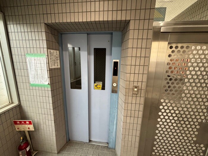 物件外観写真2　(建物設備)