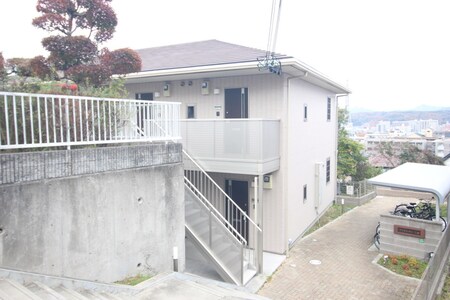 アンビシオン三田外観写真