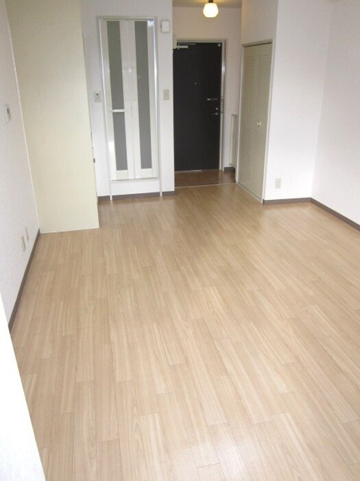 物件内観写真11　(居室)