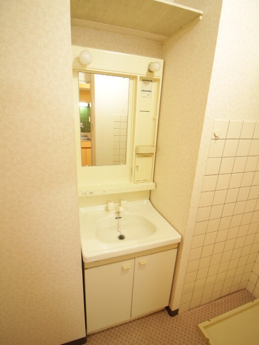 物件内観写真11　(洗面)