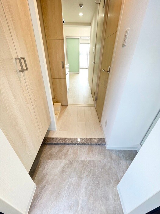 物件内観写真20　(玄関)