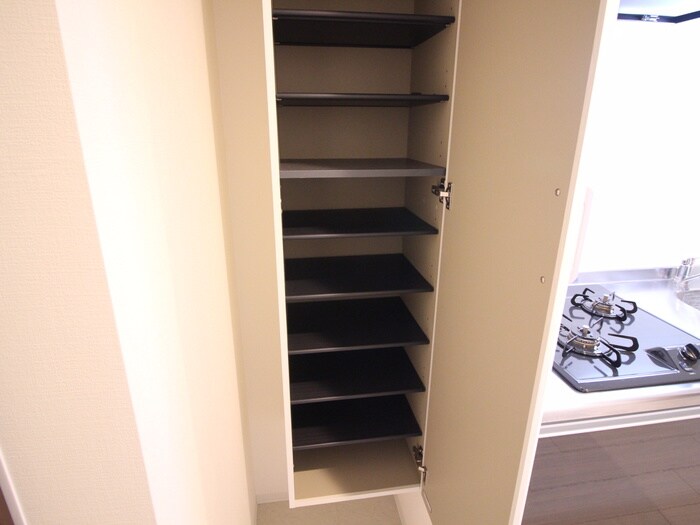 物件内観写真18　(靴箱)