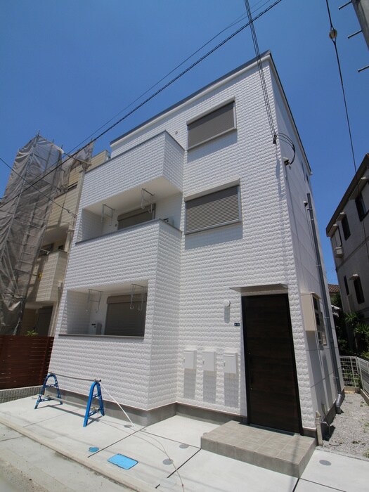 物件外観写真2　(外観写真)