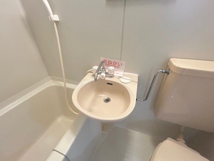 物件内観写真12　(洗面)