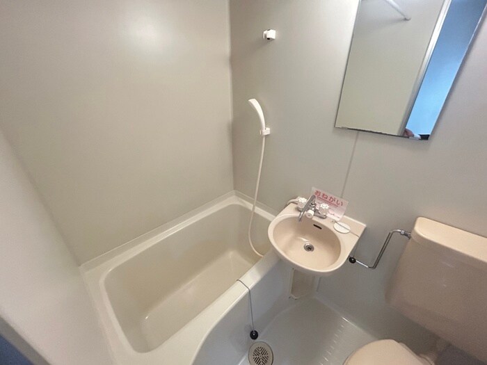 物件内観写真13　(バス／シャワールーム等)