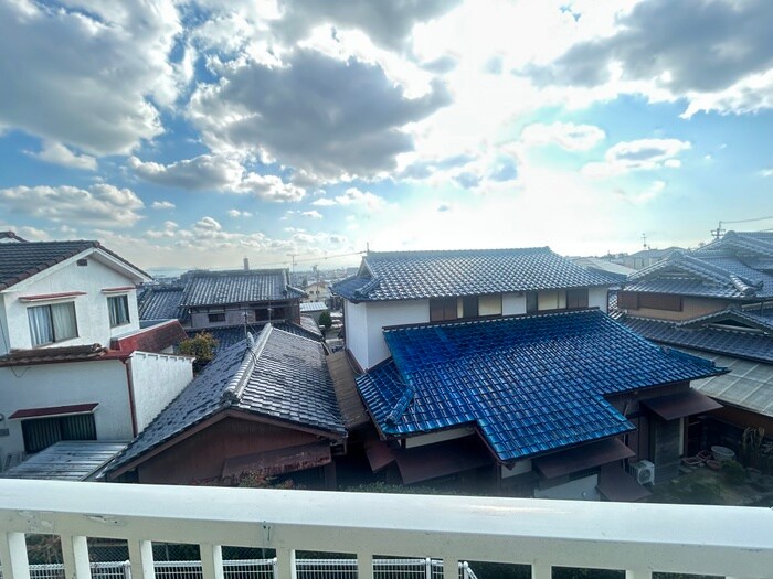 物件内観写真20　(室内からの展望)