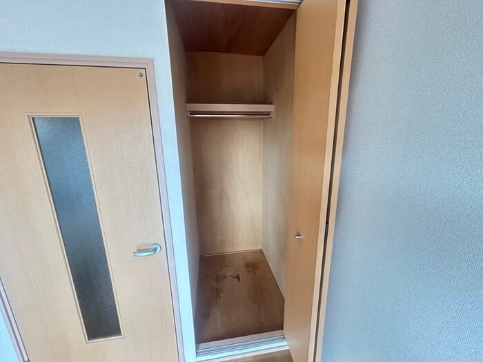 物件内観写真22　(収納)