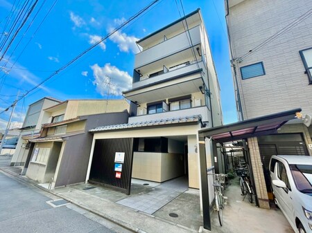 ア－クリ－ド西陣外観写真