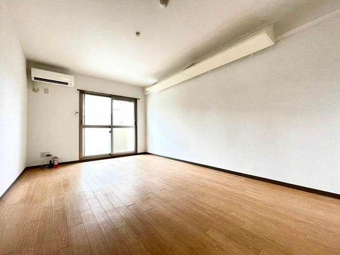 物件内観写真10　(内観写真)