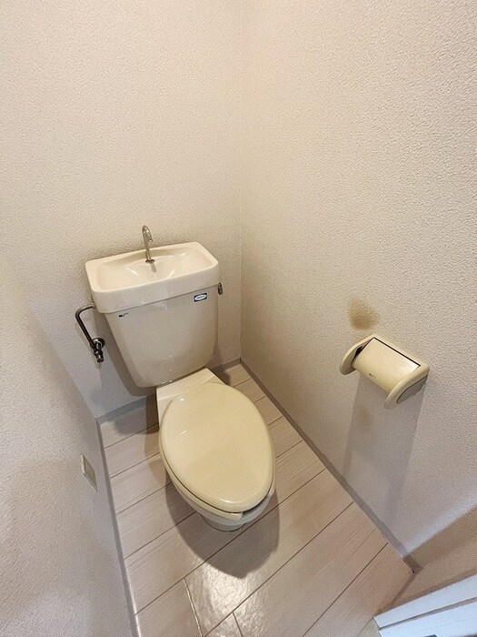 物件内観写真10　(トイレ)