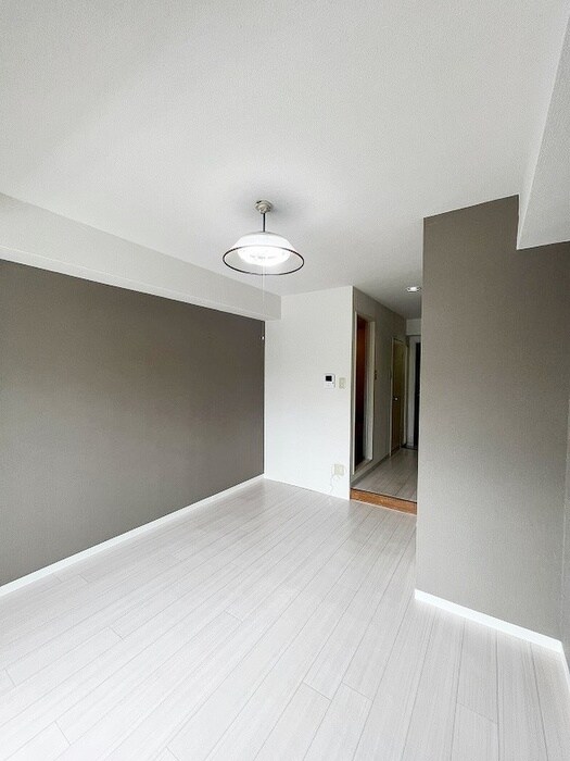 物件内観写真13　(居室)