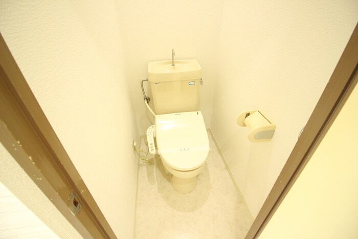 物件内観写真15　(トイレ)