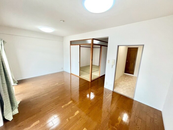 物件内観写真8　(居室)