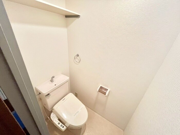 物件内観写真14　(トイレ)