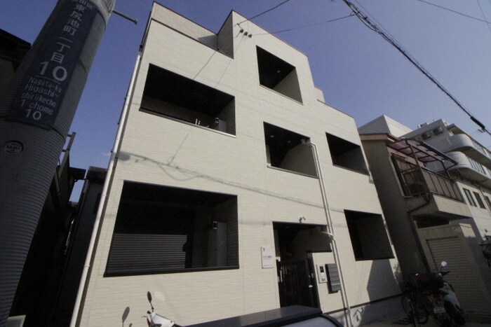 物件外観写真3　(外観写真)