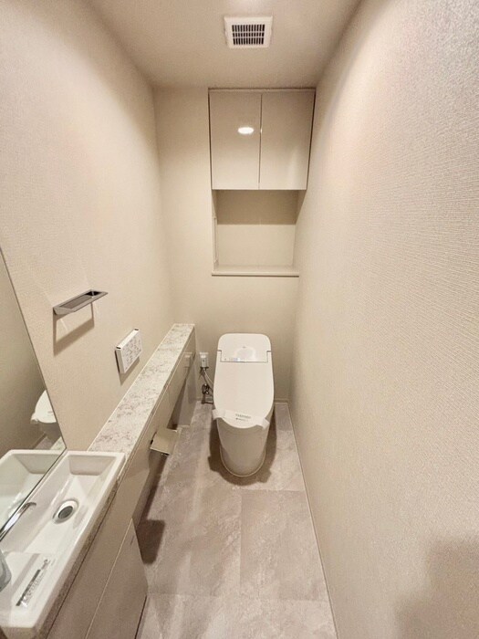 物件内観写真12　(トイレ)