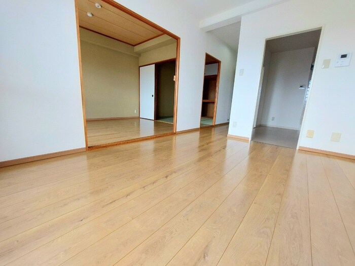 物件内観写真7　(居室)