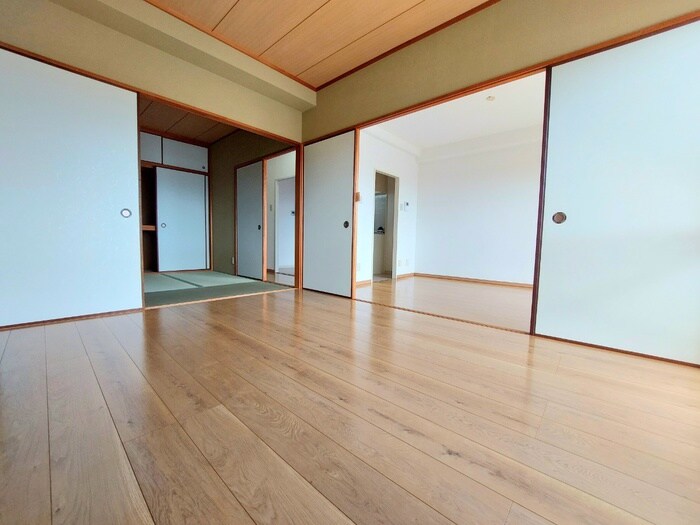 物件内観写真20　(居室)