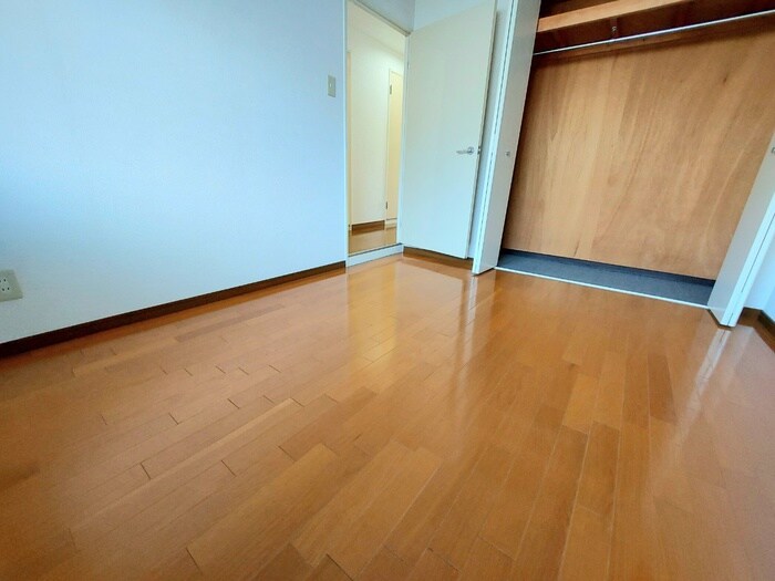 物件内観写真21　(居室)