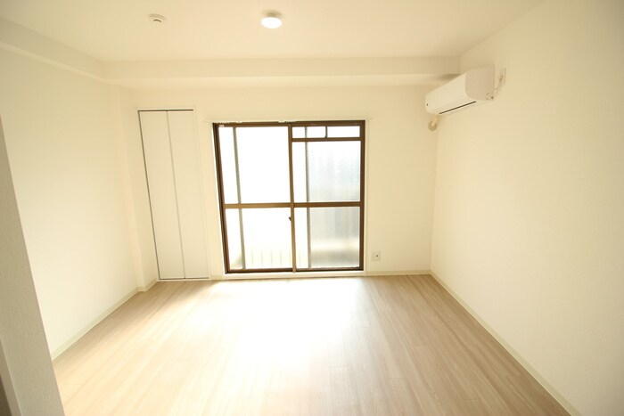 物件内観写真19　(居室)