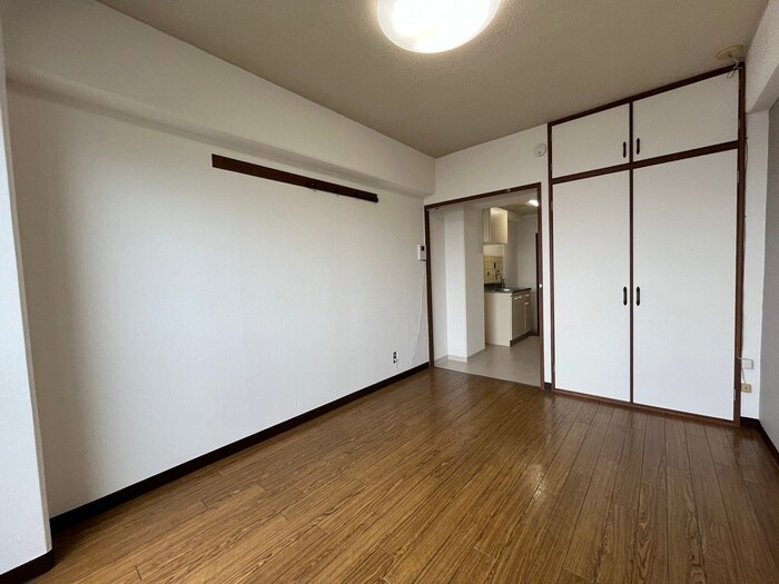 物件内観写真6　(居室)