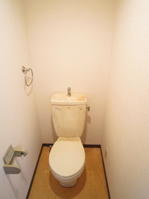 物件内観写真14　(トイレ)