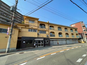 ビーコート清荒神外観写真