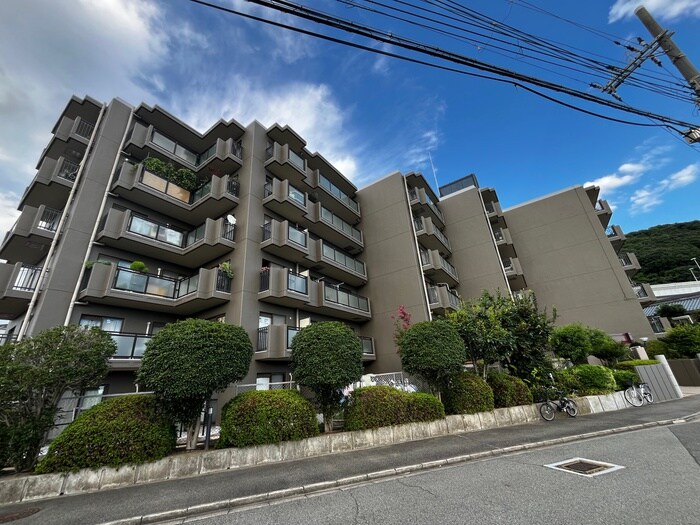 サンロイヤル池田（505）の物件外観写真