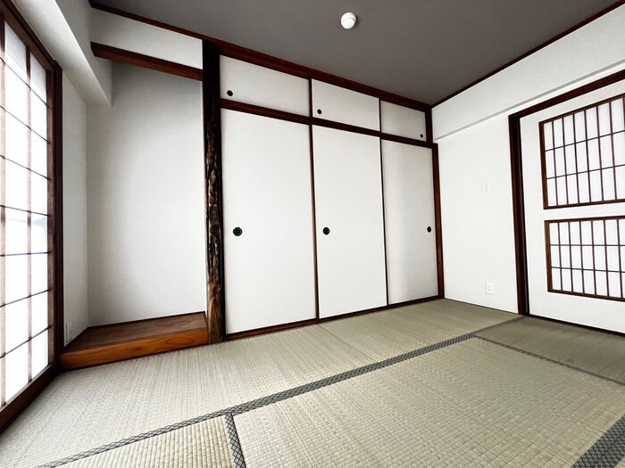 物件内観写真16　(収納)