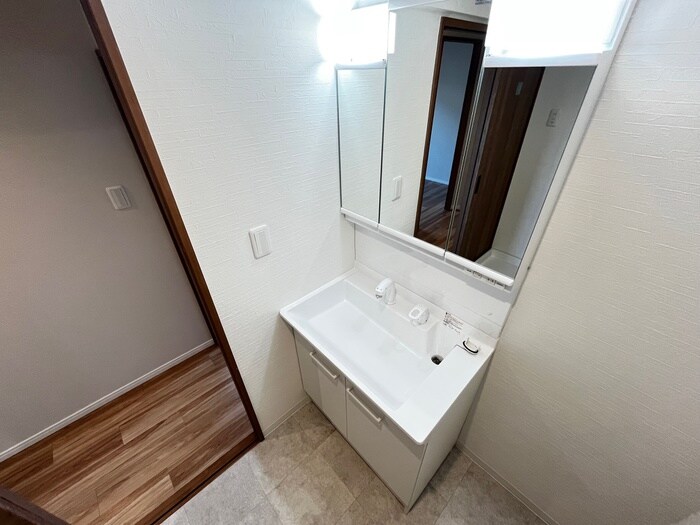 物件内観写真19　(洗面)