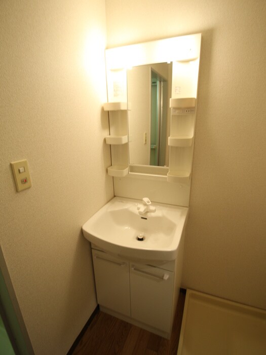 物件内観写真10　(洗面)