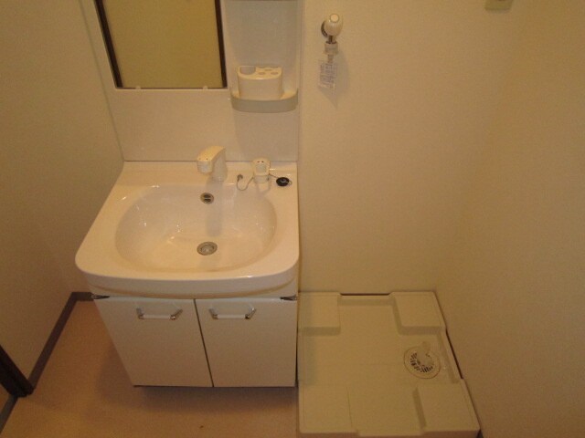 物件内観写真8　(洗面)