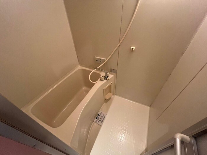 物件内観写真9　(バス／シャワールーム等)