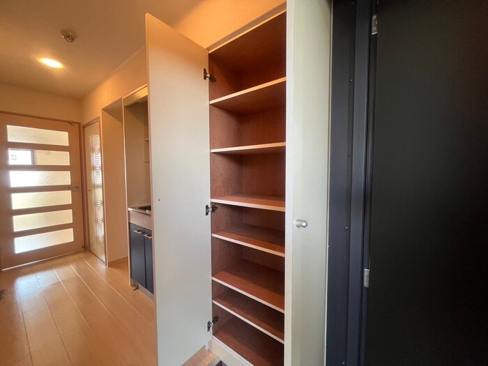 物件内観写真21　(靴箱)