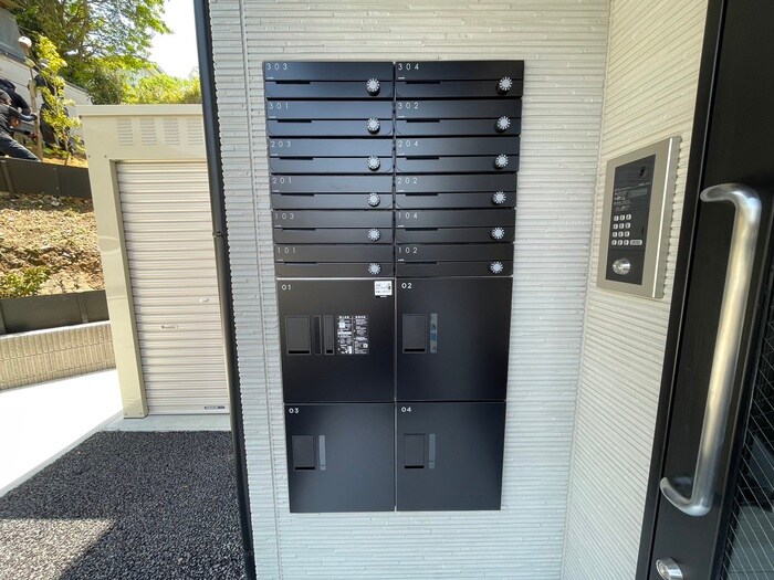 物件外観写真4　(建物設備)