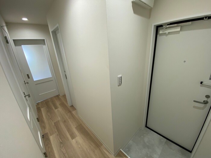 物件内観写真20　(廊下)