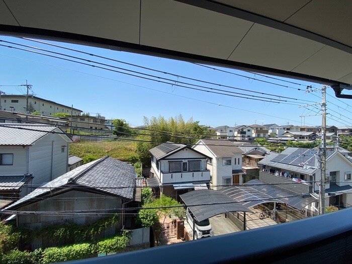 物件内観写真22　(室内からの展望)