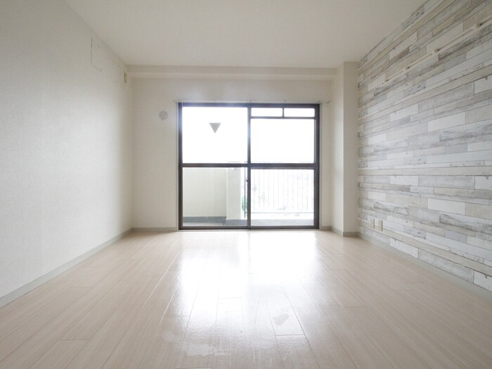 物件内観写真20　(居室)