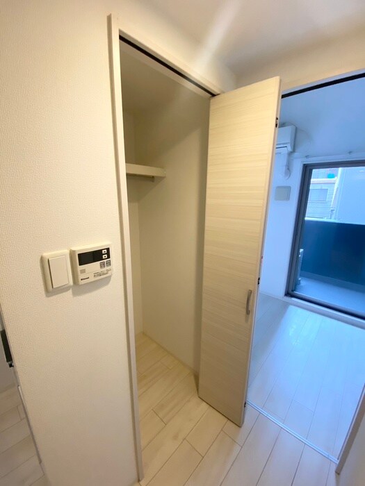 物件内観写真10　(収納)